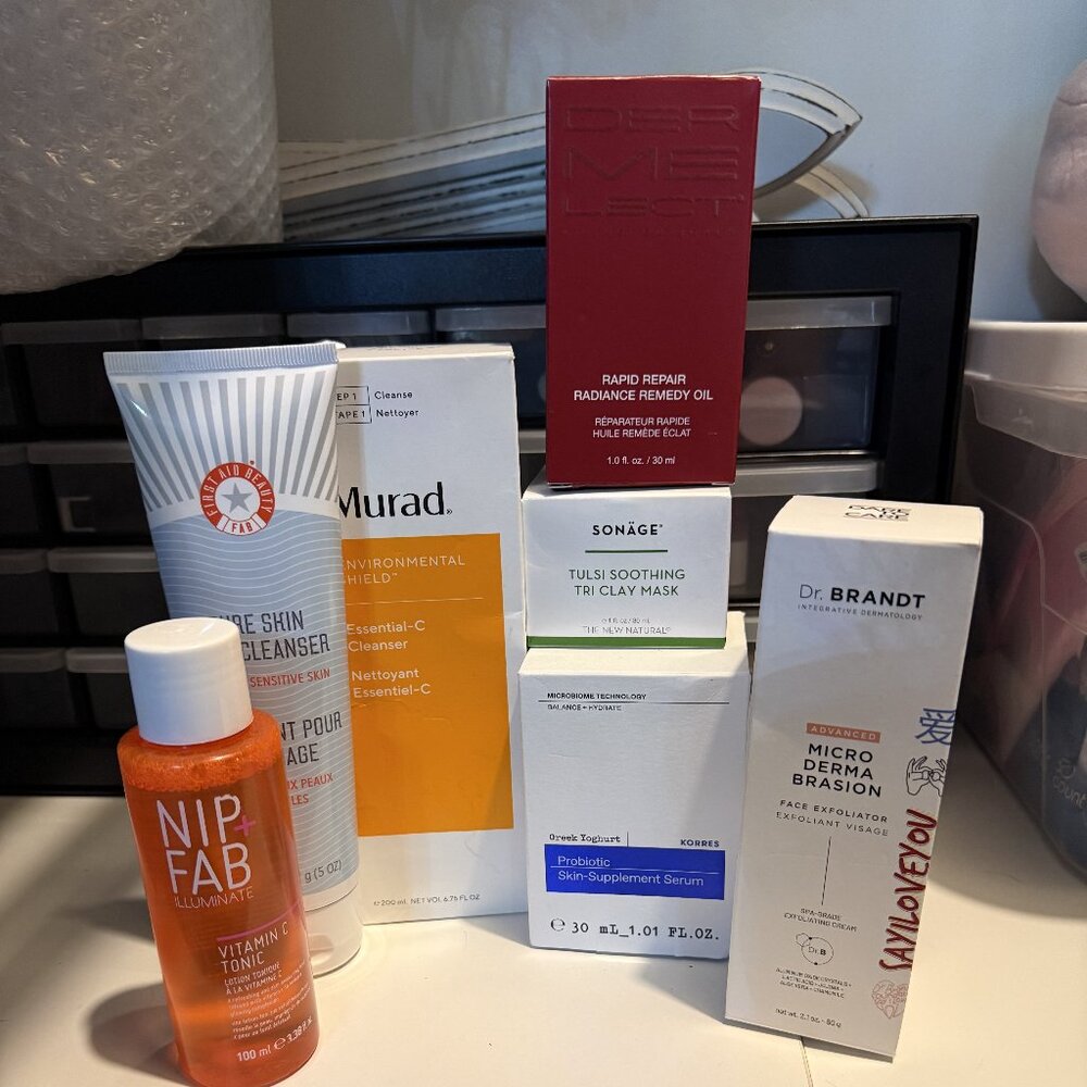 Murad, Sonage, Dr Brandt, Korres, Dermelect, First Aid Beauty Skincare Bundle